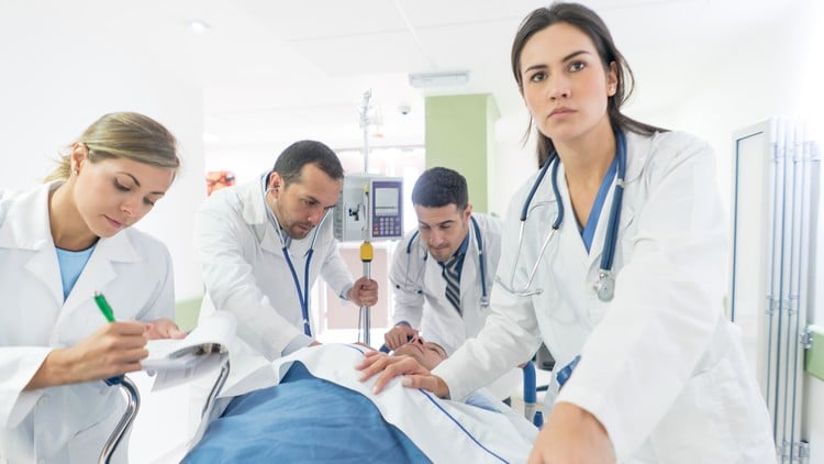 آموزش دیپلم پزشکی اورژانس بخش اول از دو بخش

