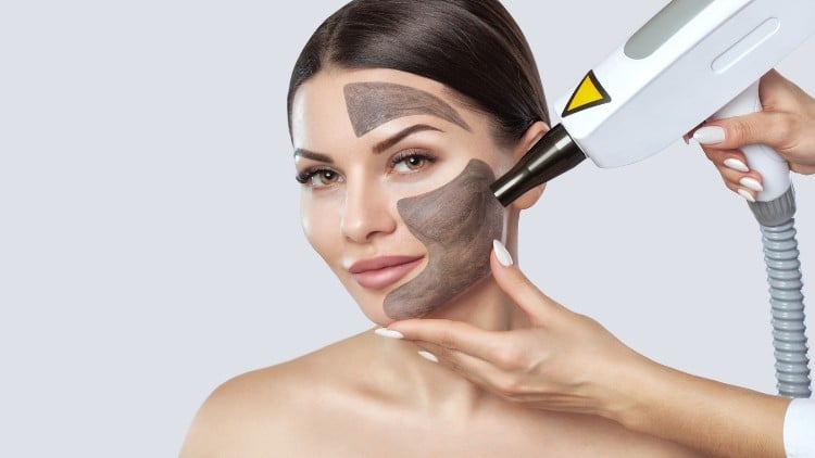 آموزش دوره فیشیال لیزر کربن
